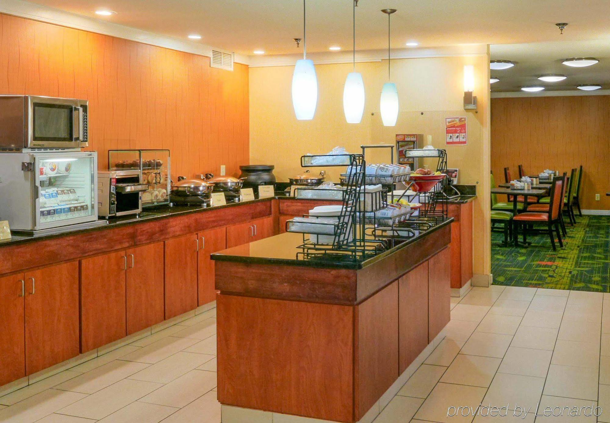 Quality Inn Fayetteville Near Fort Bragg Exteriér fotografie