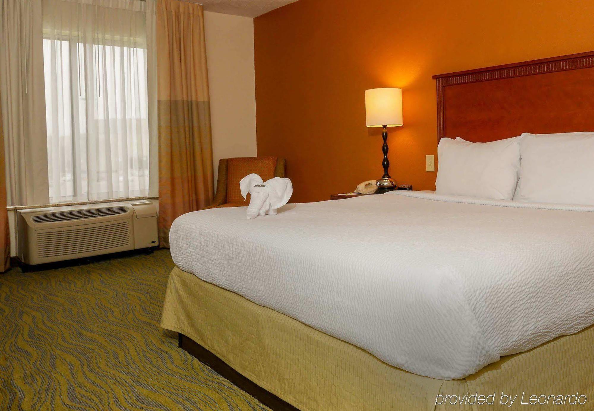 Quality Inn Fayetteville Near Fort Bragg Exteriér fotografie