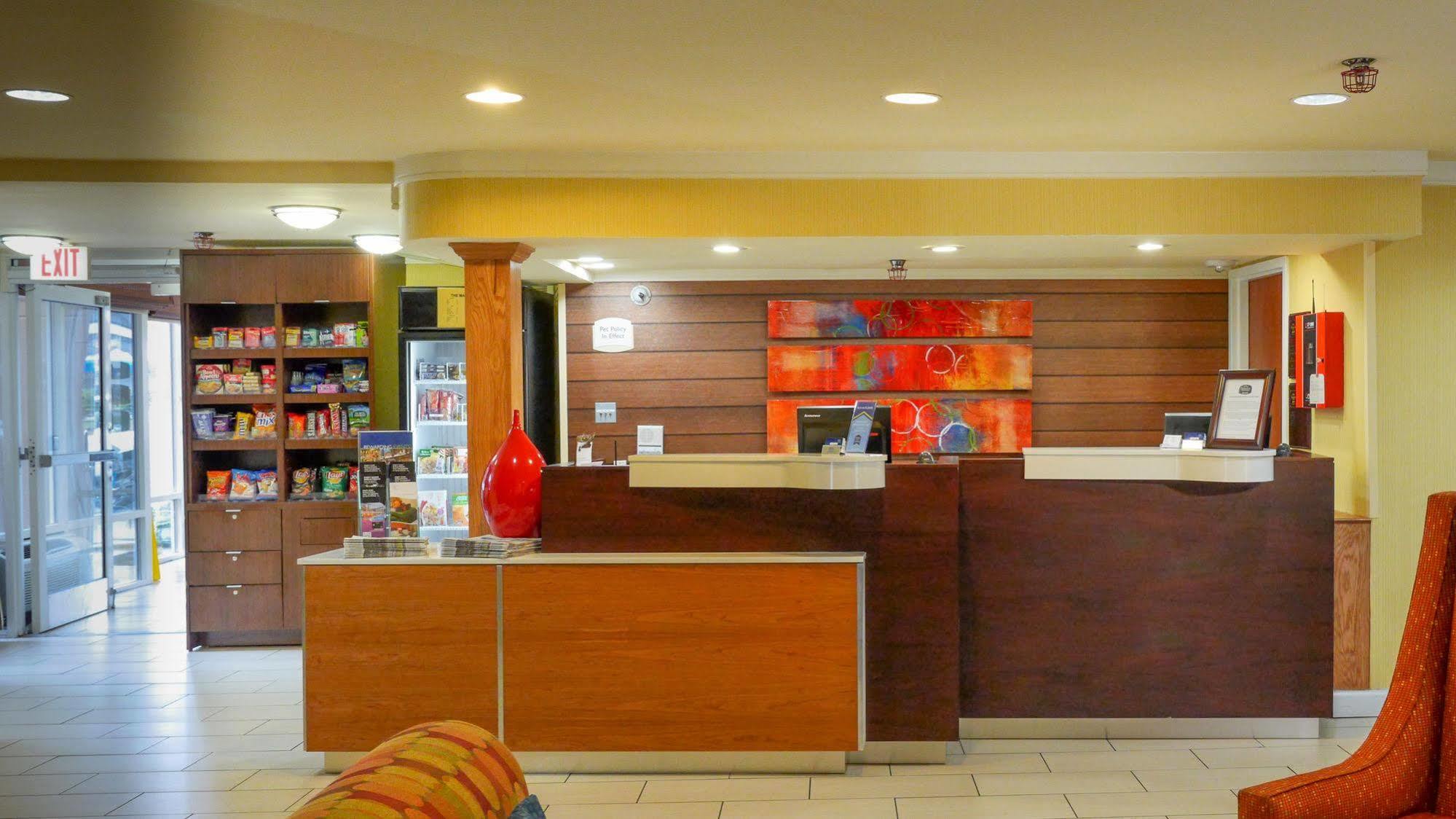 Quality Inn Fayetteville Near Fort Bragg Exteriér fotografie