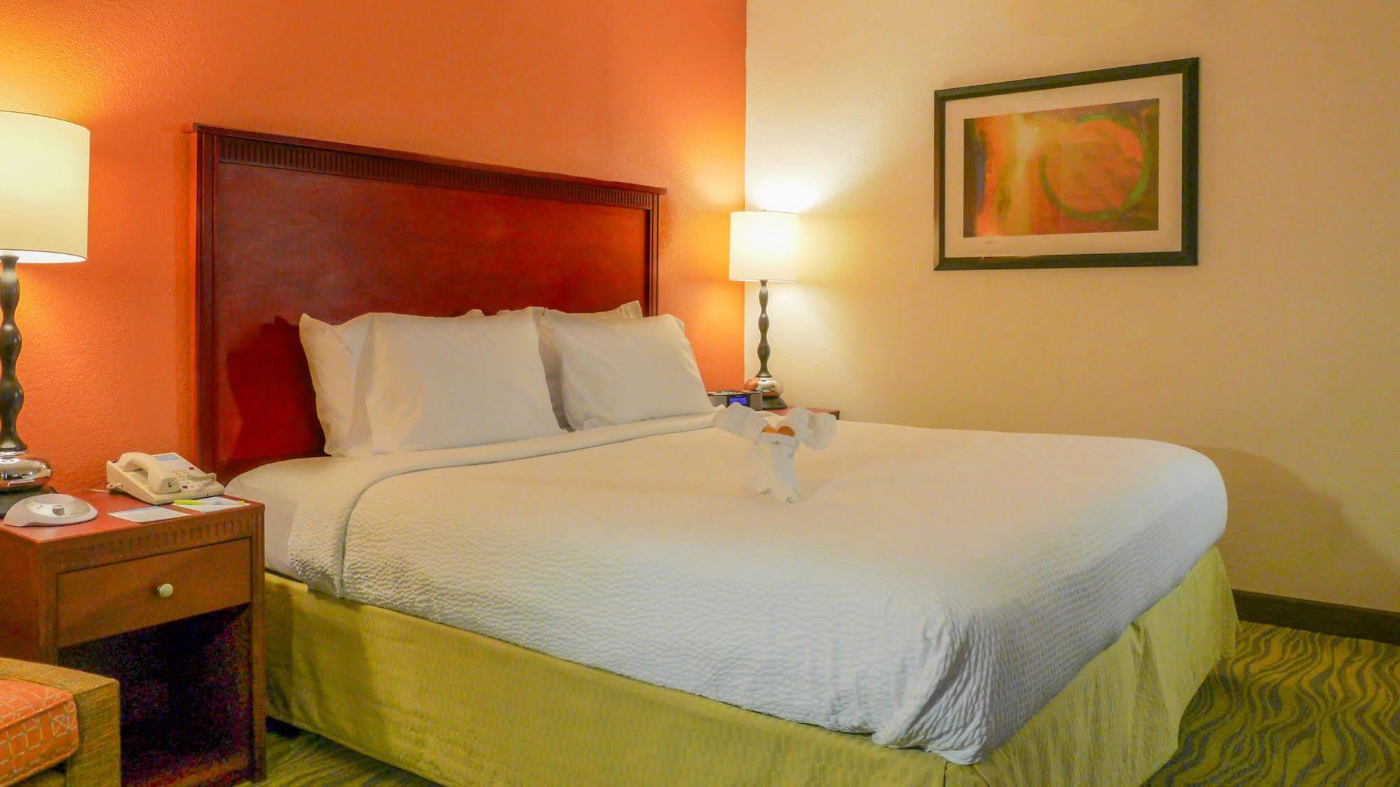 Quality Inn Fayetteville Near Fort Bragg Exteriér fotografie