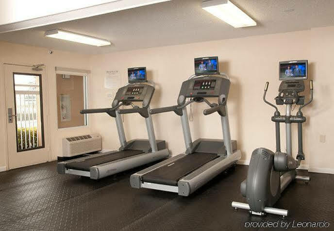 Quality Inn Fayetteville Near Fort Bragg Exteriér fotografie